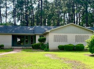 2404 N Park Ave, Tifton, GA 31794