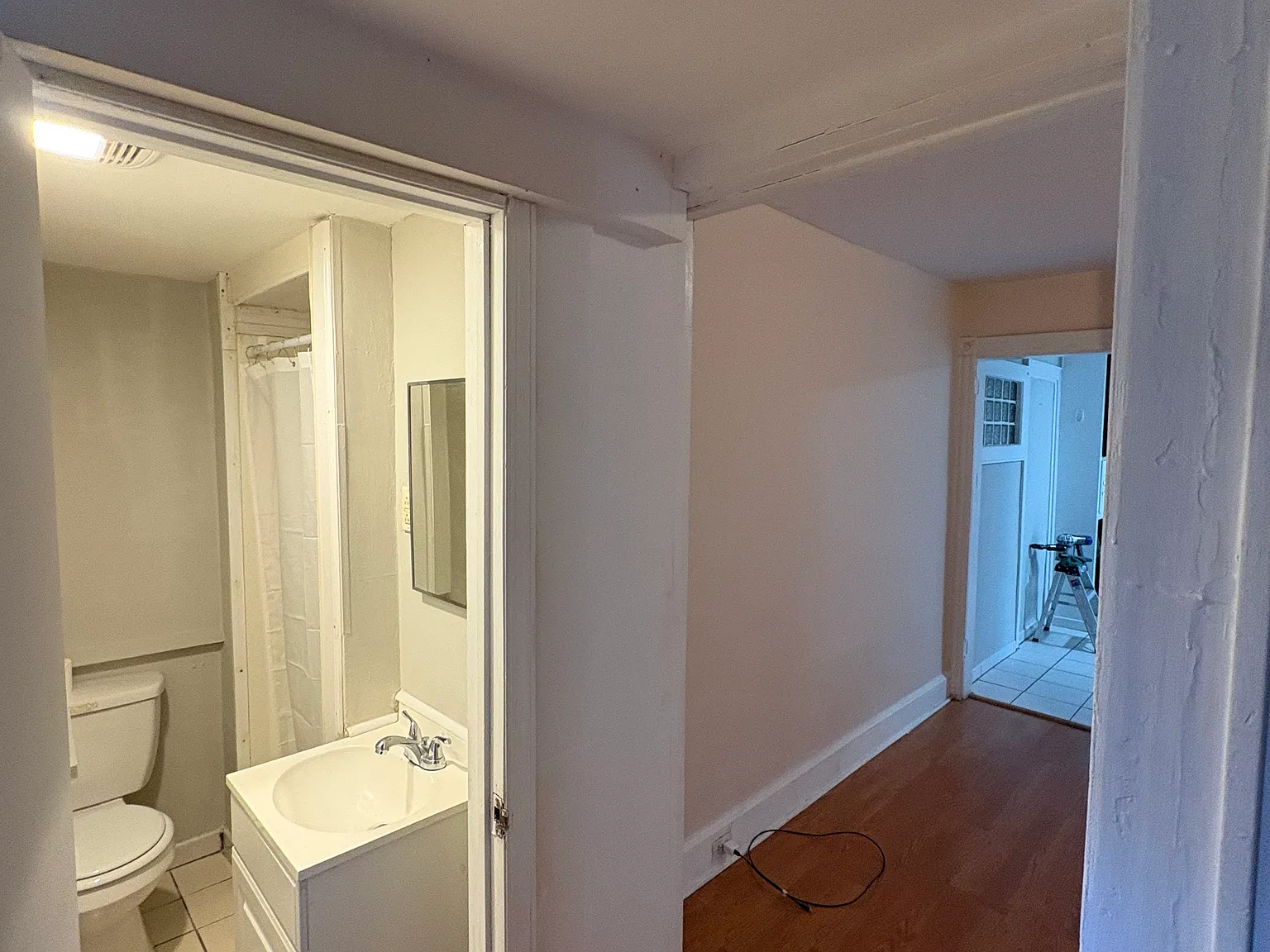 522 Saddle River Rd — Photo 2