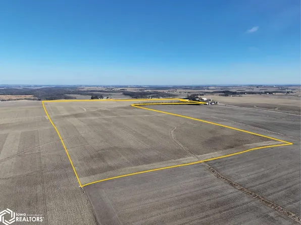 E Mission Rd, Strawberry Pt, IA 52076