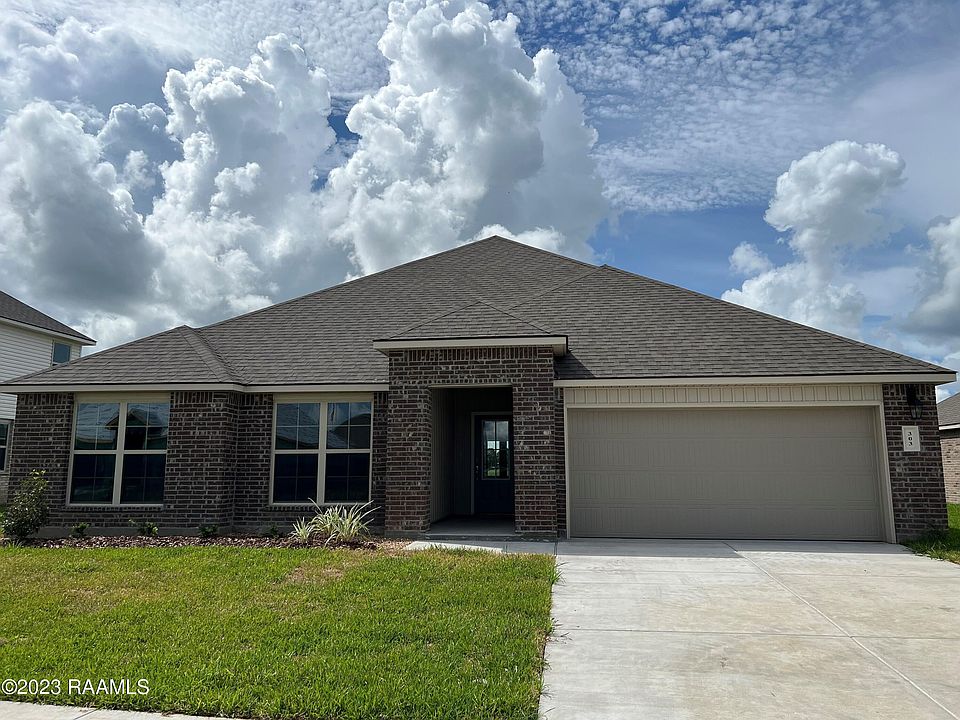 1st image of 303 Dalia Ct