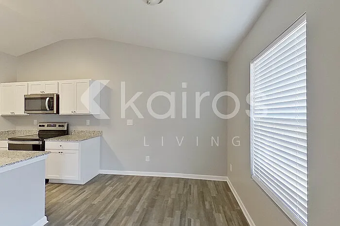 1240 Amberlight Cir — Photo 7