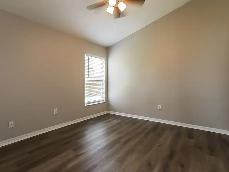 29942 Morningmist Dr — Photo 13