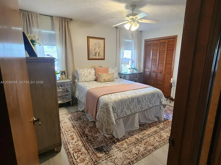 6101 Palmetto Dr — Photo 15