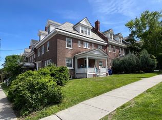 270 College St, Burlington, VT 05401