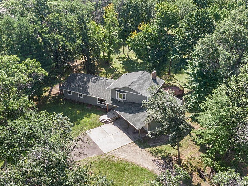 16059 Kettle River Blvd NE, Columbus, MN 55025 | Zillow