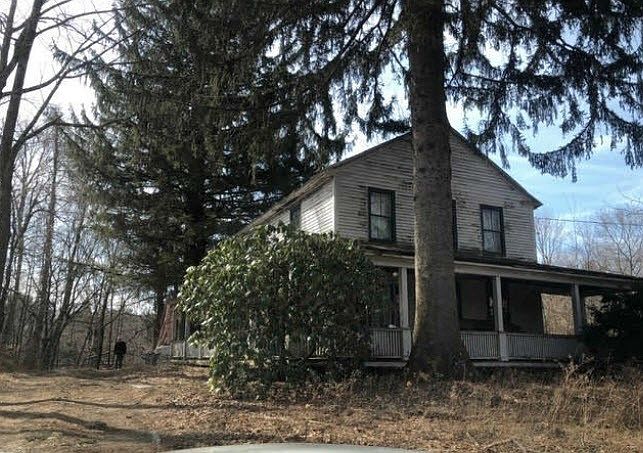 2nd image of 35 West St