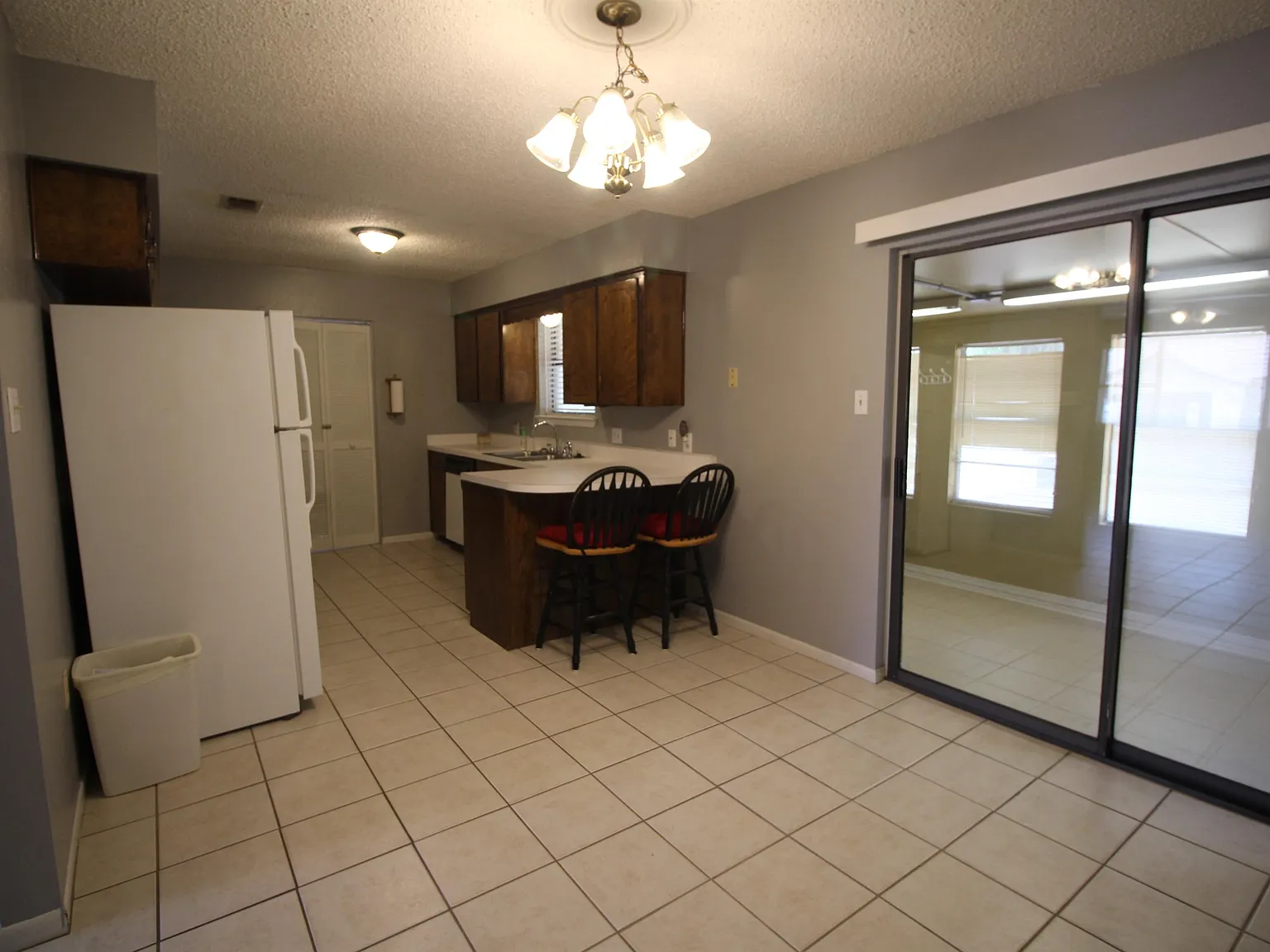 721 Water Crest Circle - 1 — Photo 3