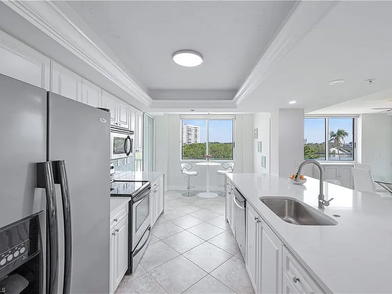 25 Bluebill Ave #A-201 — Photo 6