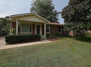 4904 Sunday Dr, Louisville, KY 40219
