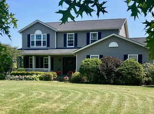 6105 Ballou Rd, Medina, OH 44256
