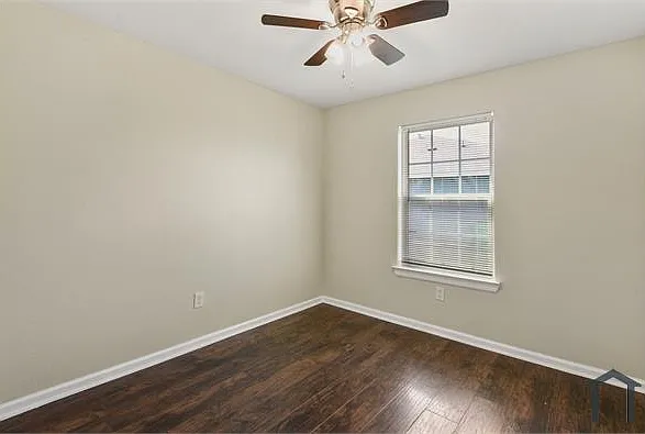 117 Craig St #A — Photo 16