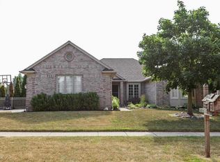 48716 Arnold Dr, Macomb, MI 48044