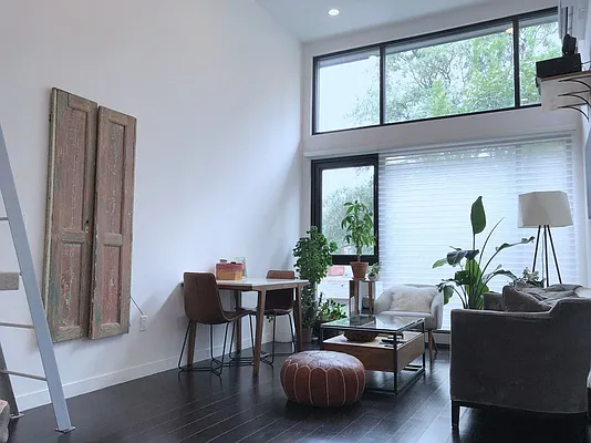 Rented by Owner | media 11