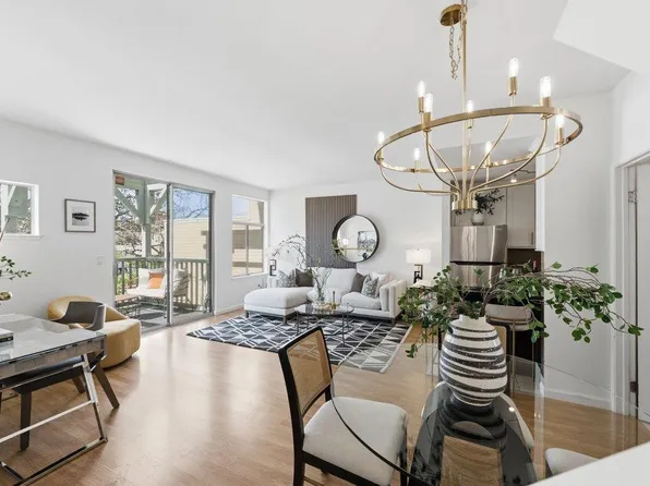 101 Blossom Cir Unit 2C, San Mateo, CA 94403