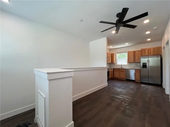 1341 W Hendrix St #2, Fayetteville, AR 72703