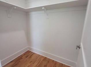 10 Marne St, Newark, NJ 07105