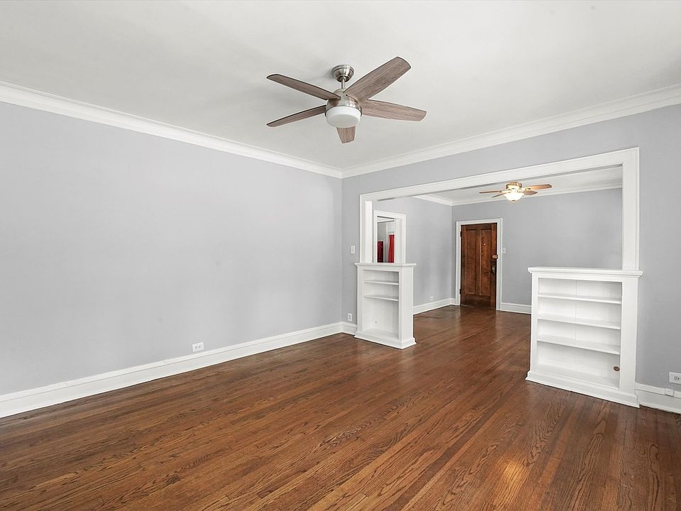 1st image of 4241 N Laramie Ave #3