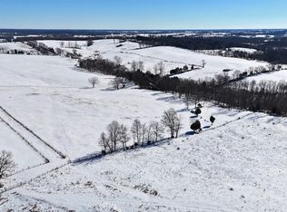 4 Ozee Farm Rd, Bedford, IN 47421