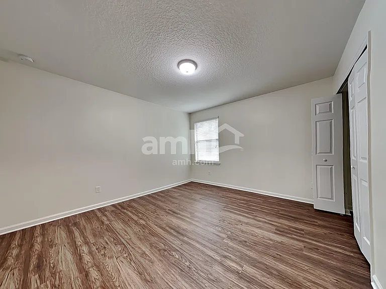 235 Buck Run Way St — Photo 24