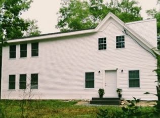 407 Airport Rd, Stonington, ME 04681