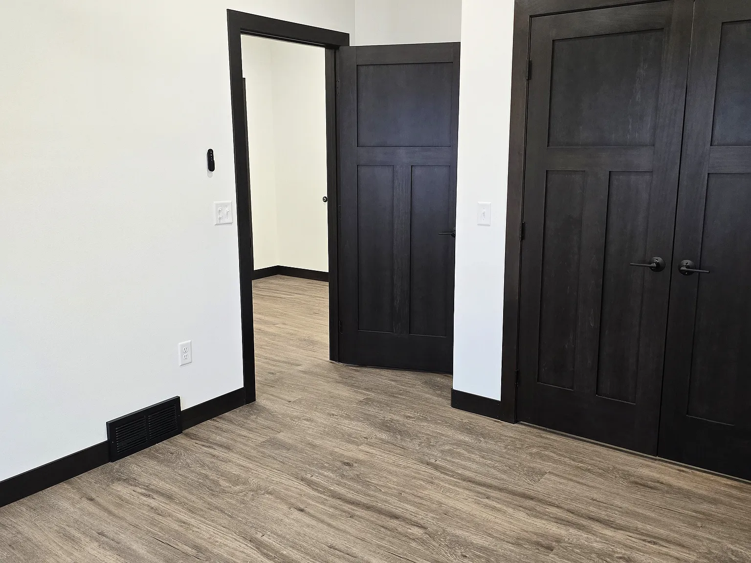 3 bed, 2.5 bath, 2000 sqft, $2,650 — Photo 3