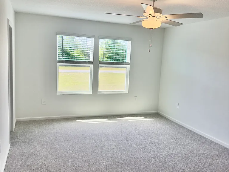 4898 SW 81st Loop — Photo 7