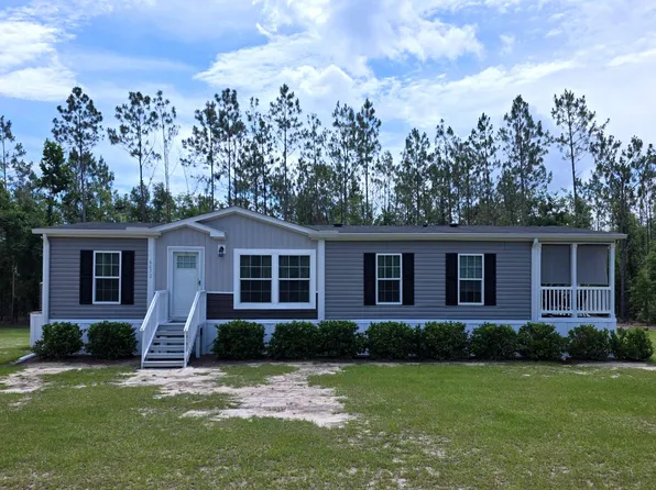 6672 215th Dr, Live Oak, FL 32060