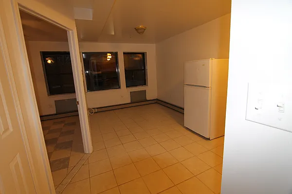 Rented by H.P. Greenfield Real Estate | media 4