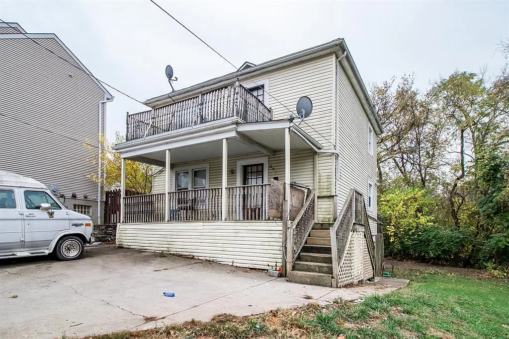 535 Glenwood Ave photo 1