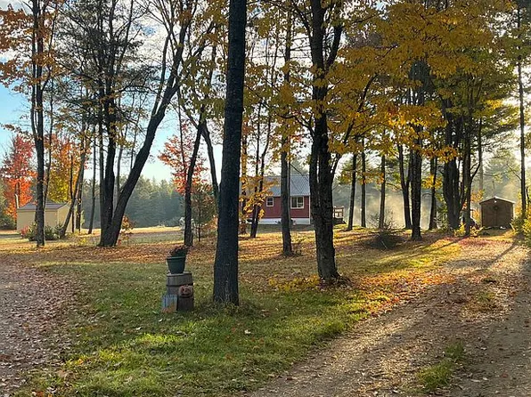 816 Hinckley Rd, Canaan, ME 04924