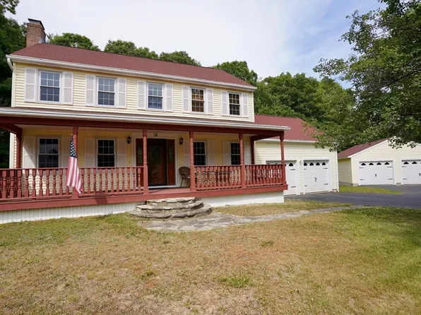 18 Brookside Dr, Douglas, MA 01516