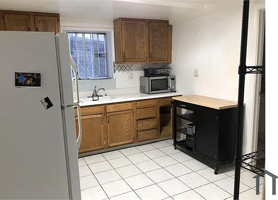 2 bed, 1000 sqft, $3,900 — Photo 1