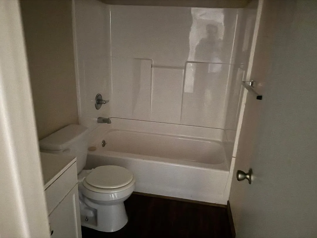 2 bed, $760 — Photo 4