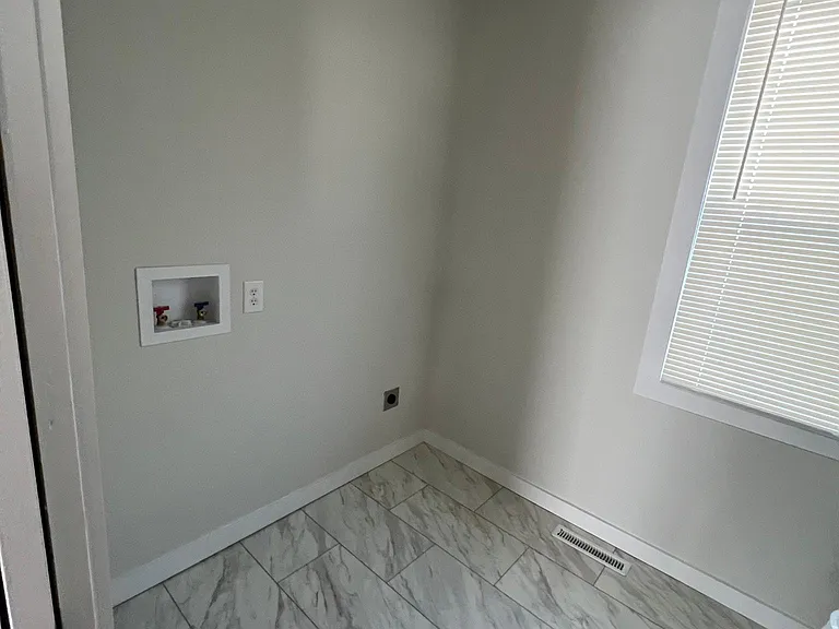 610 N McBride St #SINGLE FAMILY — Photo 12