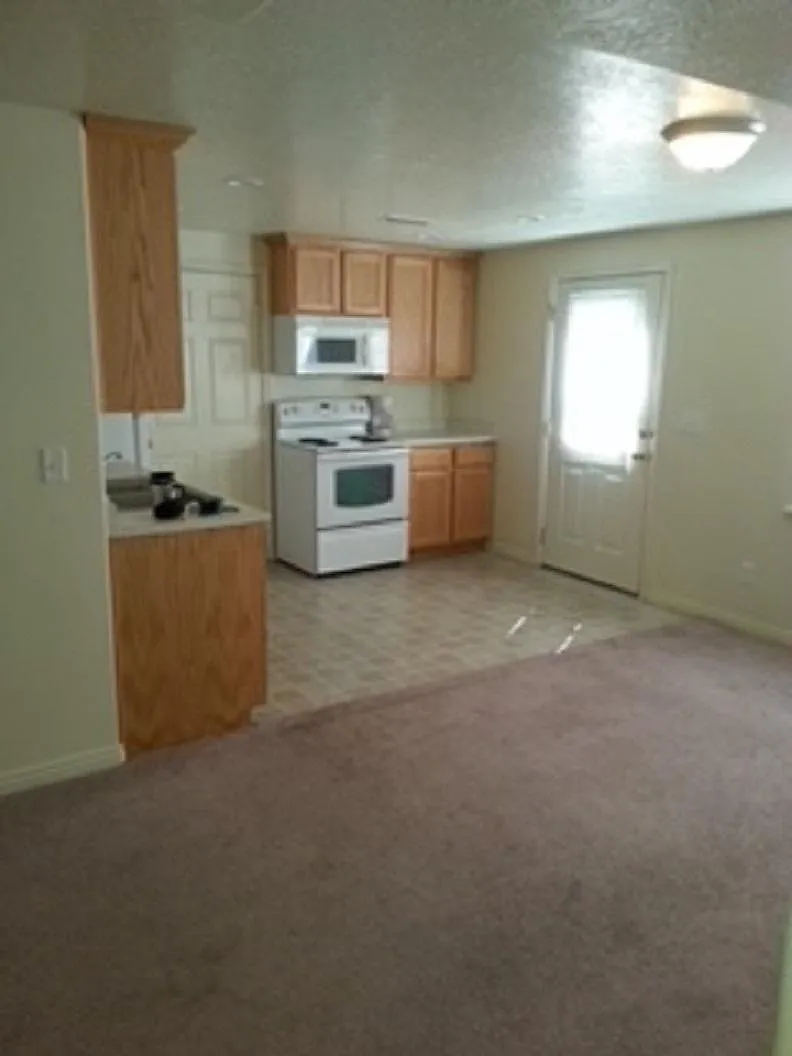 1 bed, 550 sqft, $1,150 — Photo 1