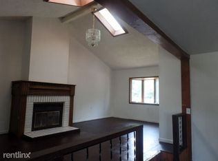 5 7th Dr, Decatur, IL 62521