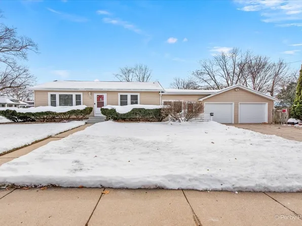 (undisclosed Address), Elgin, IL 60120