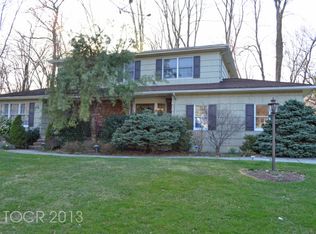 18 Gloria Dr, Allendale, NJ 07401