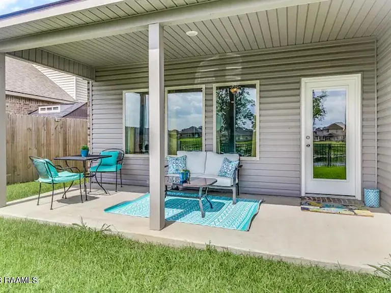 406 Starlight Dr — Photo 18