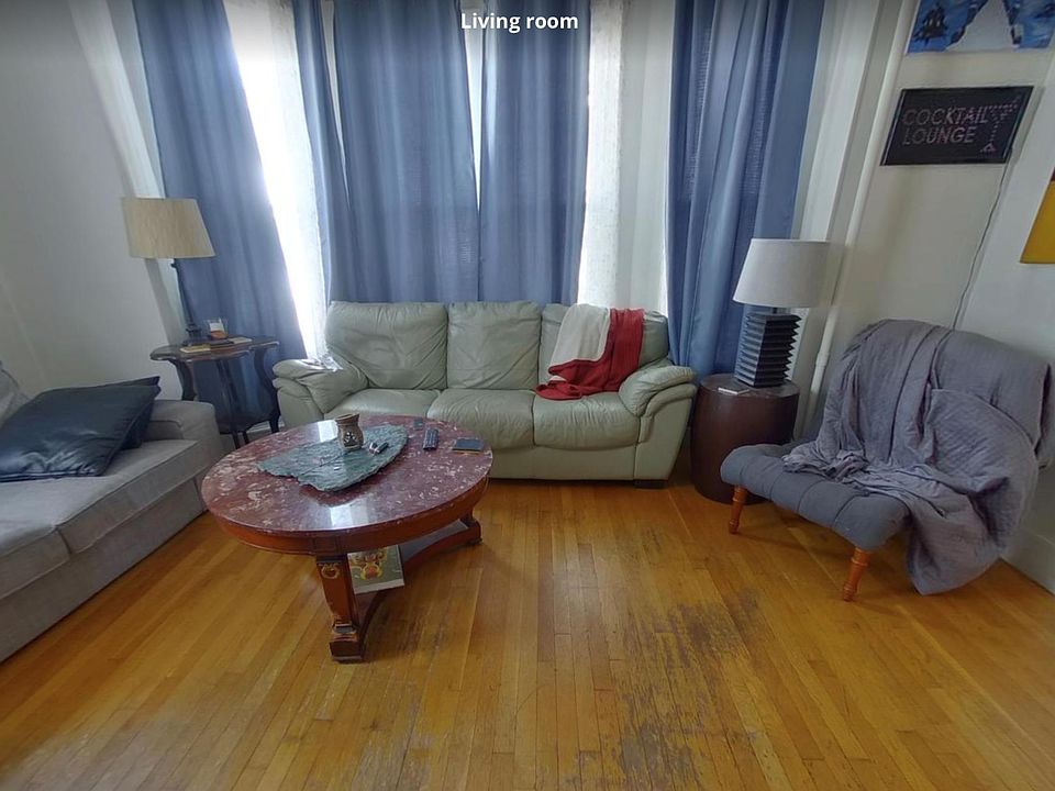 1st image of 129 Central St #11