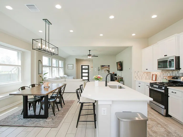 320 Rise Ln — Photo 20