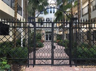 1400 Gulf Shore Blvd N APT 310, Naples, FL 34102