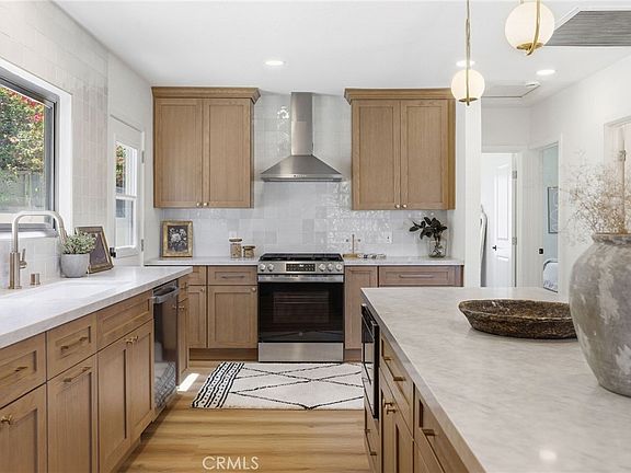 5th image of 4529 Pepperwood Ave