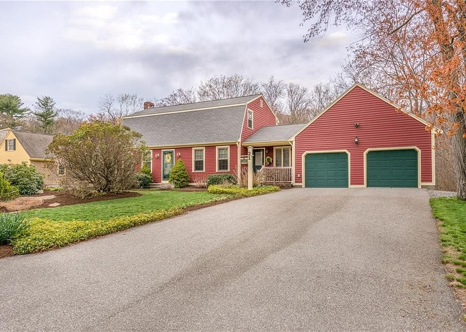 1st image of 21 Aurora Dr