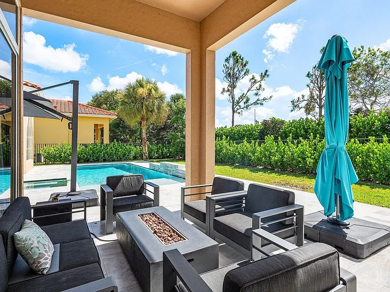 3381 Lago De Talavera — Photo 58