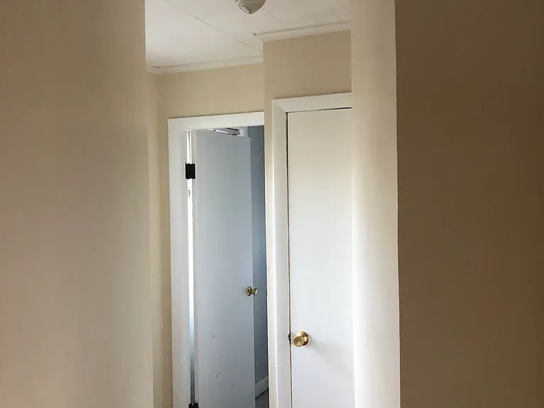 85 Glen St #4 — Photo 10