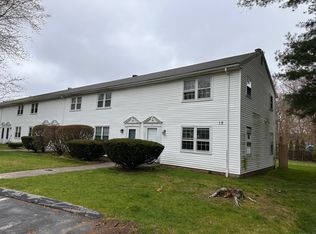 19 Georgia Rd APT 8, Oakdale, CT 06370