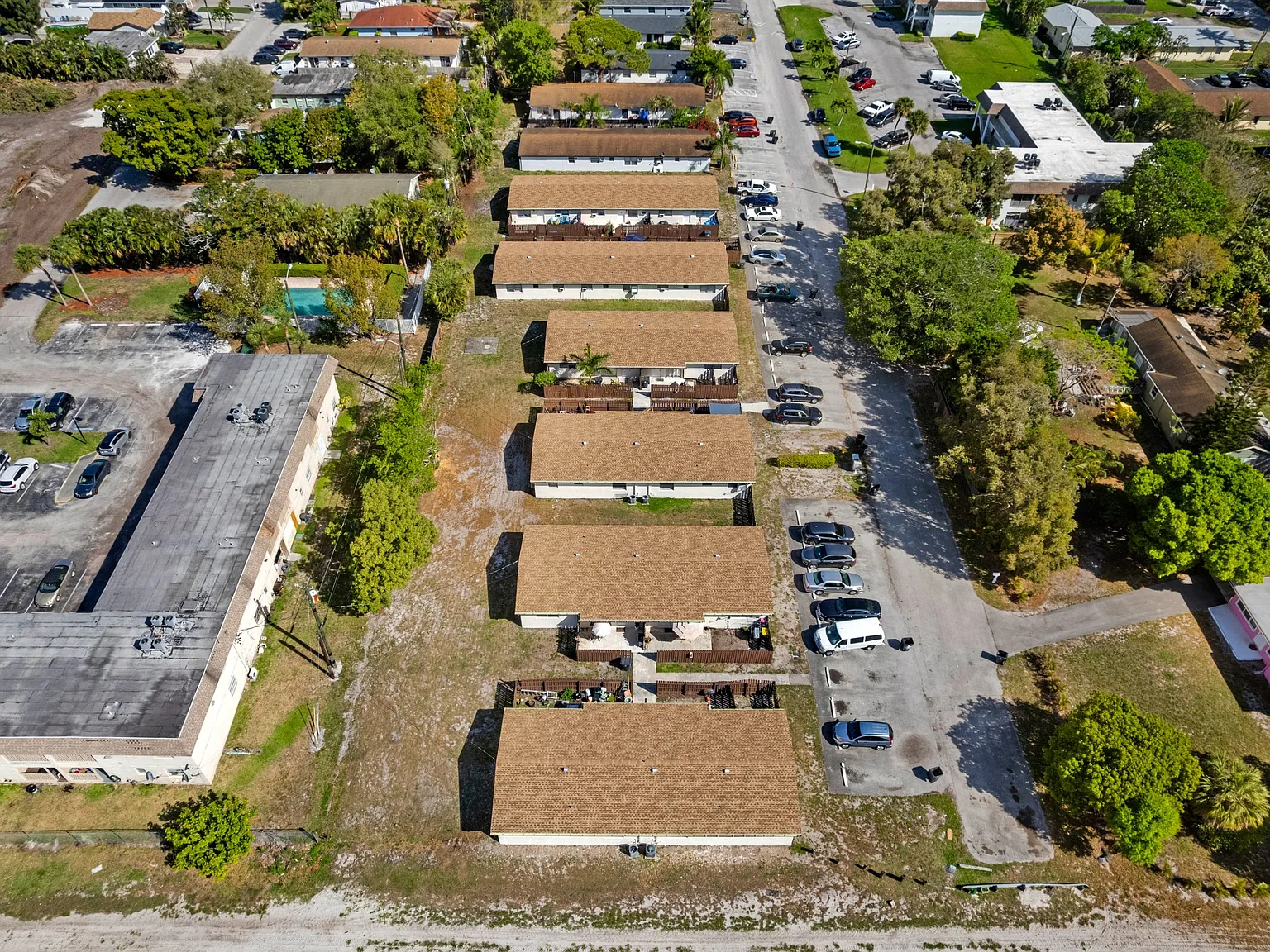 3441 Hi St - 3451 — Photo 3