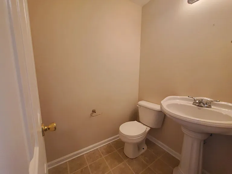 213 Kristin Ave — Photo 18