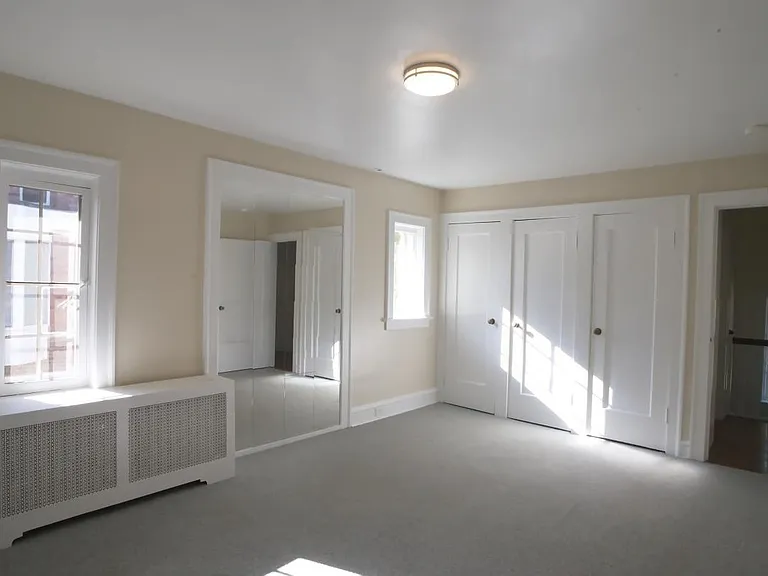 7751 Davis Dr — Photo 17